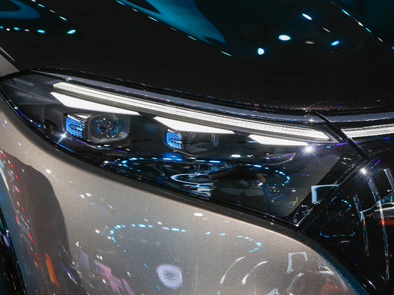Mercedes-Maybach EQS 680 SUV