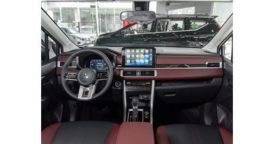 New Mitsubishi Xpander Cross