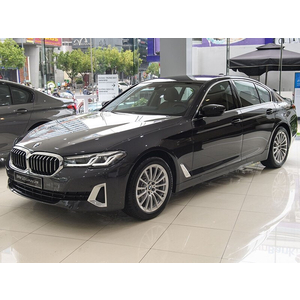 BMW 520i