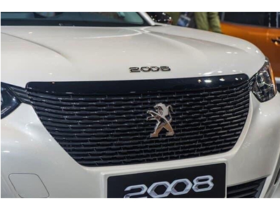 Peugeot 2008 AT