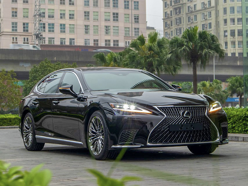 Lexus LS 500