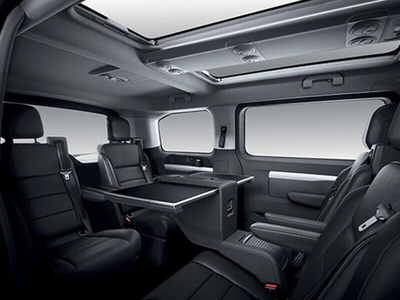 Peugeot Traveller Luxury