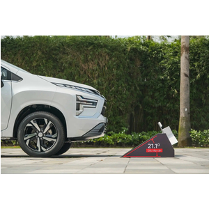 New Mitsubishi Xpander MT