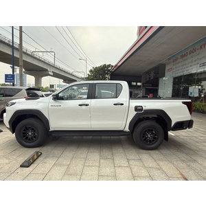 Toyota Hilux Pro 2.8L 4x2 AT