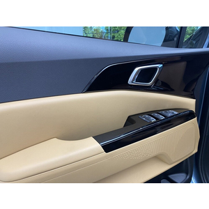 KIA Carnival 2.2D Premium 7 chỗ