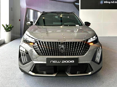 New Peugeot 2008 GT ( Logo Mới )