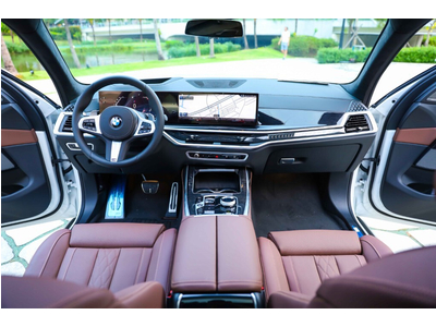 BMW X7 xDrive40i M-Sport 2023