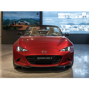 Mazda MX-5 2.0 AT