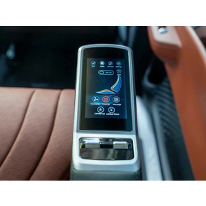 New KIA Carnival 1.6 Turbo Hybrid Signature 7S​ (Hàng ghế 2 VIP)