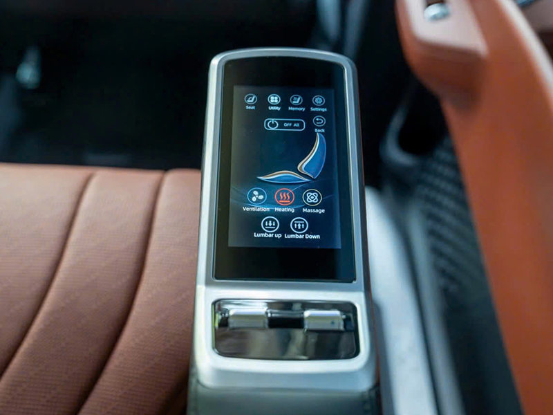 New KIA Carnival 1.6 Turbo Hybrid Signature 7S (Hàng ghế 2 VIP)