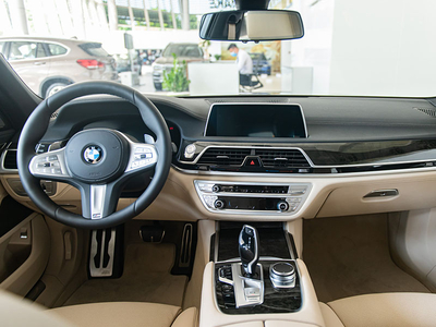 BMW 730Li M Sport 2023