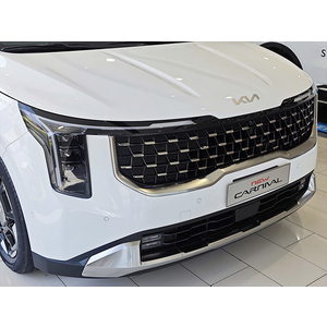 New KIA Carnival 2.2D Luxury 8S