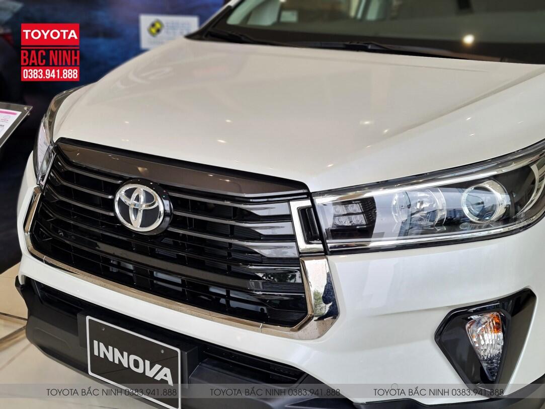 Bán xe ô tô Toyota Innova Venturer 2.0 AT 2021 giá 879 Triệu | 3762022