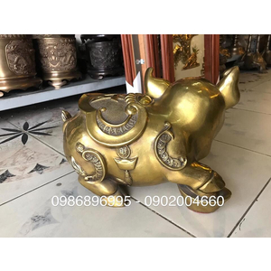 Tượng heo đồng lưng chữ Phúc dài 30cm