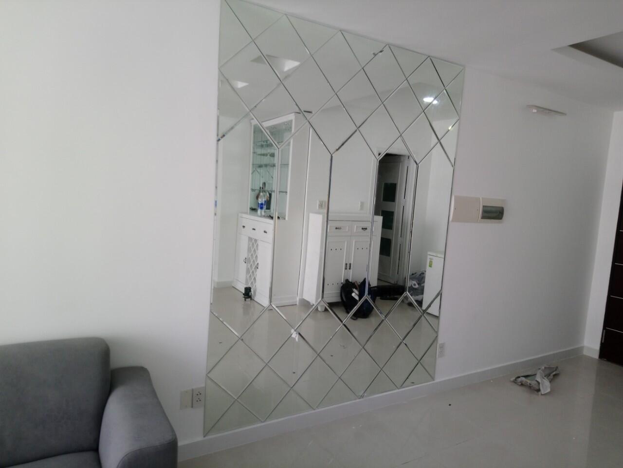 Gương ghép quả trám
