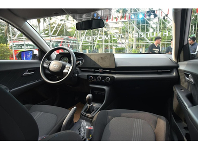Hyundai Accent 1.5 MT Tiêu Chuẩn