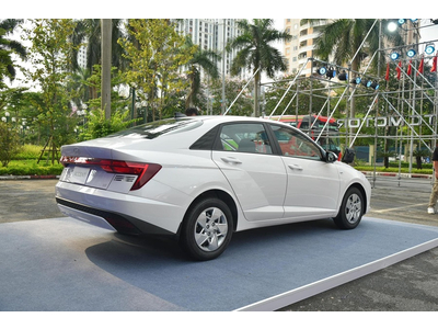 Hyundai Accent 1.5 MT Tiêu Chuẩn