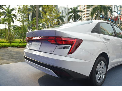 Hyundai Accent 1.5 MT Tiêu Chuẩn