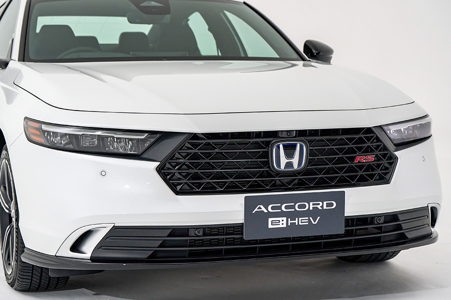 Đầu xe Accord 2025