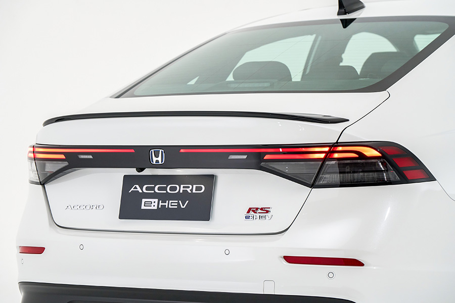 Đuôi xe Accord 2025