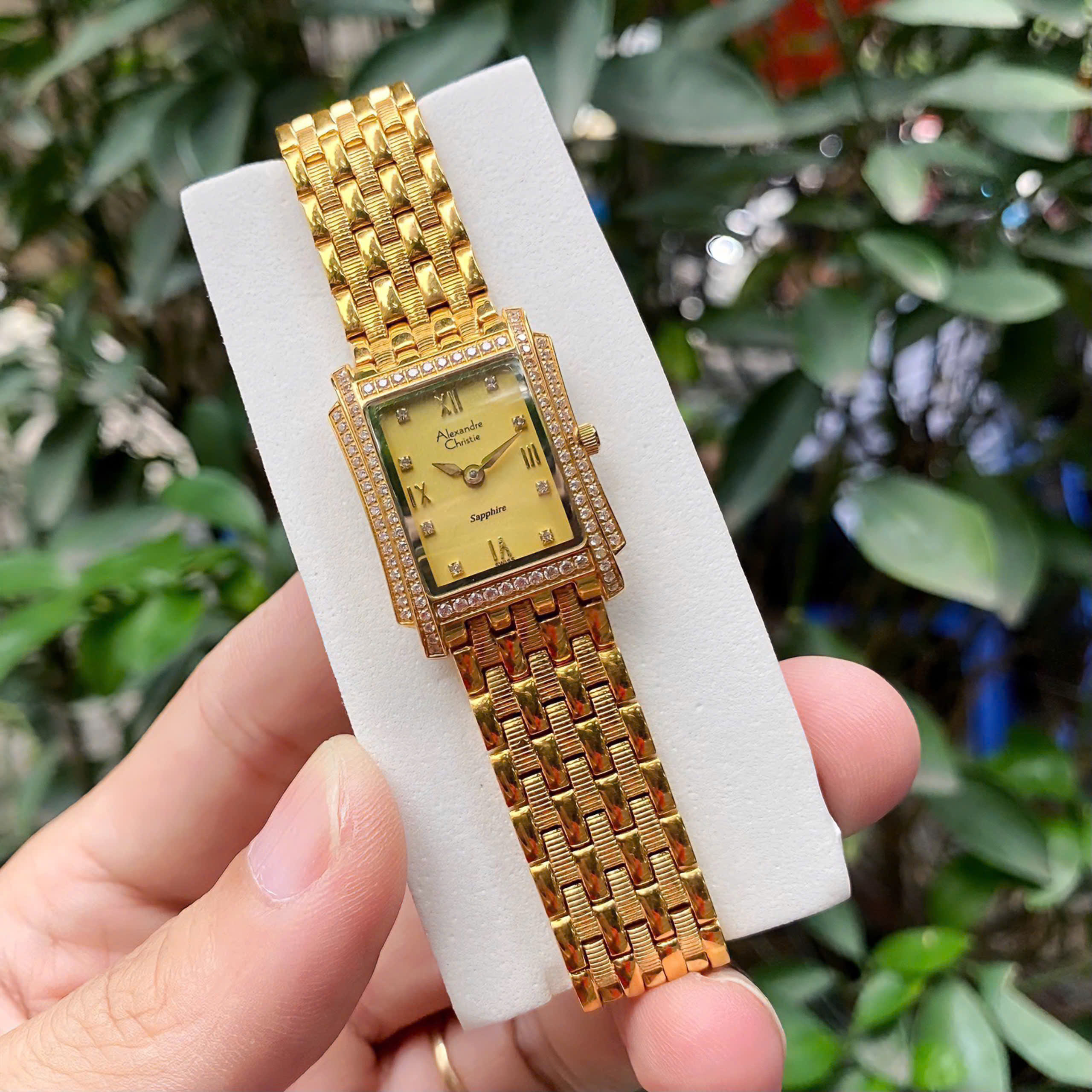 Đồng Hồ Nữ Alexandre Christie AC8B53A-LDGPGO Chính Hãng – Sang Trọng Với Thiết Kế Mặt Chữ Nhật Cá Tính