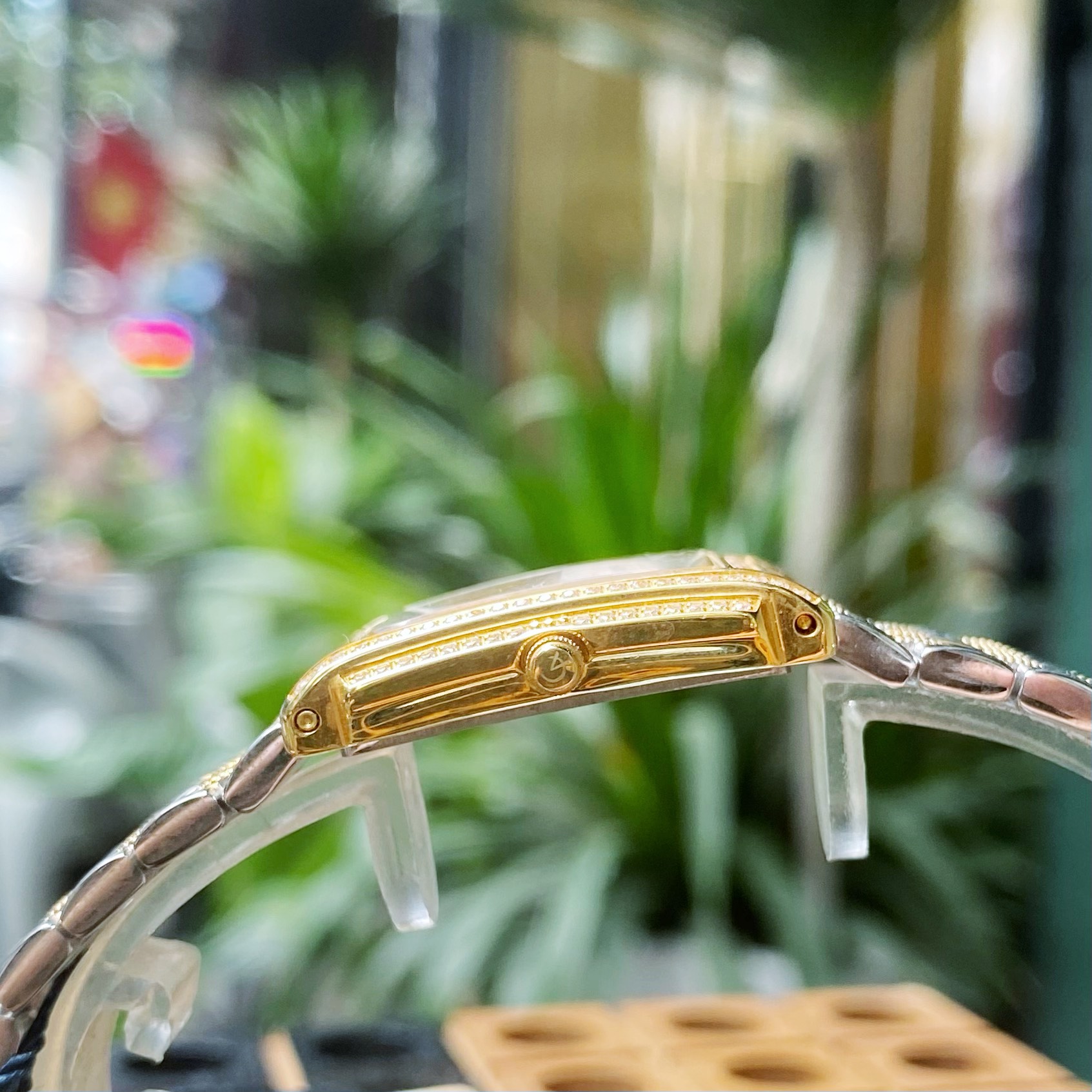 Đồng Hồ Nữ Alexandre Christie AC8B53A-LDGPGO Chính Hãng – Sang Trọng Với Thiết Kế Mặt Chữ Nhật Cá Tính