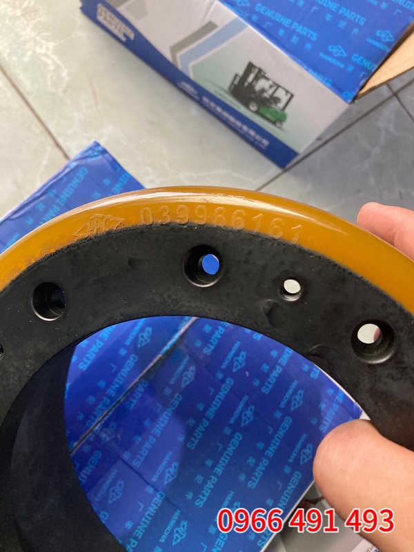 PU 210X70/83- BÁNH LÁI XE NÂNG ĐIỆN HANGCHA CHÍNH HÃNG