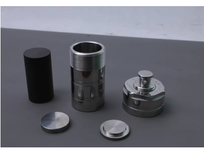 Bình phản ứng kiềm silic