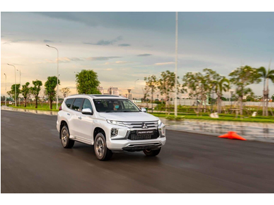 Mitsubishi Pajero Sport Diesel 4x2 AT