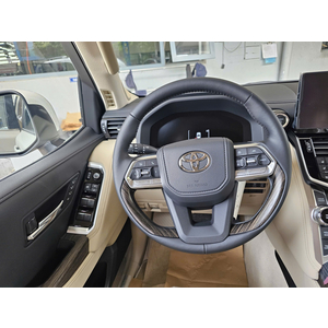 Toyota Land Cruiser LC300 HEV