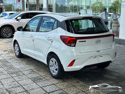 Hyundai Grand i10 Hatchback 1.2 MT Tiêu chuẩn