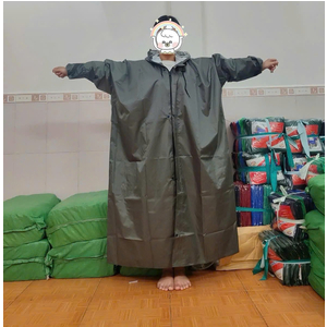 Áo mưa măng tô vải dù màu xám đậm tay rộng có nút phía trước