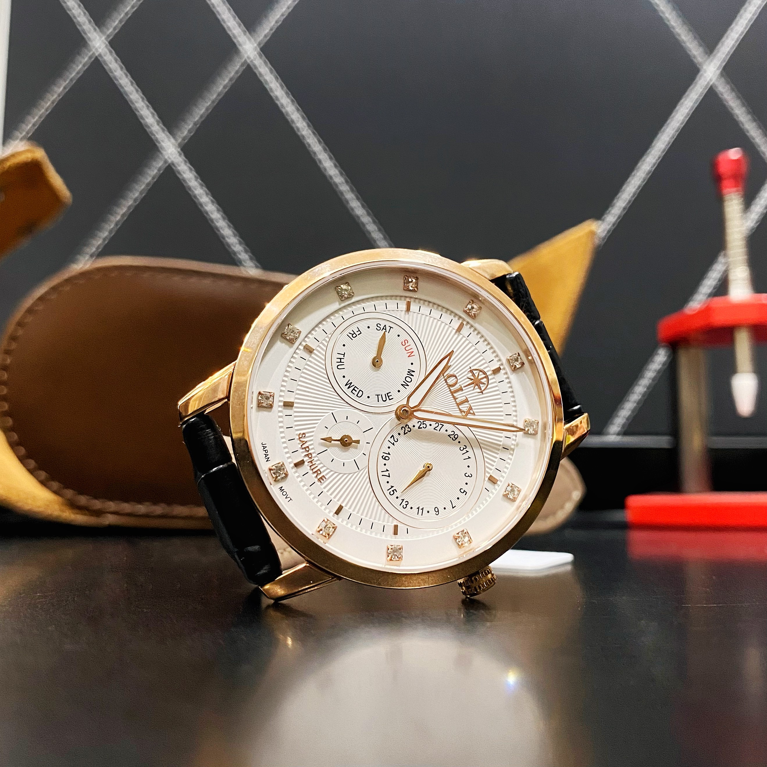 ĐỒNG HỒ AOLIX DÂY DA AL7081G