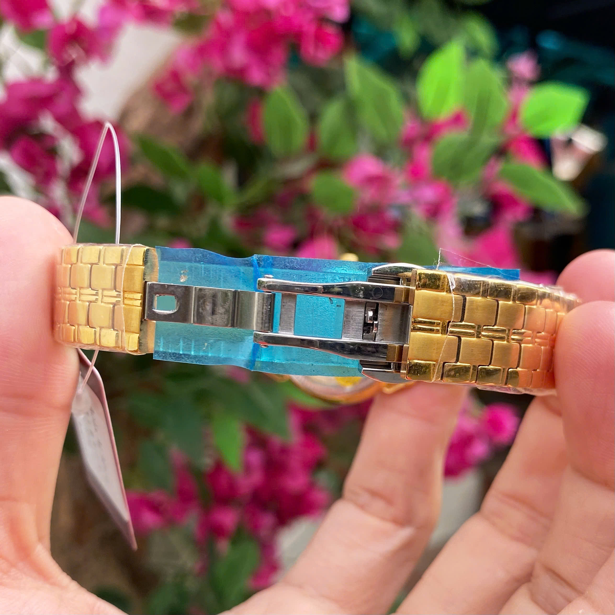 Aolix AL9094L - Thiết Kế Đẳng Cấp – Tôn Vinh Vẻ Đẹp Phái Nữ