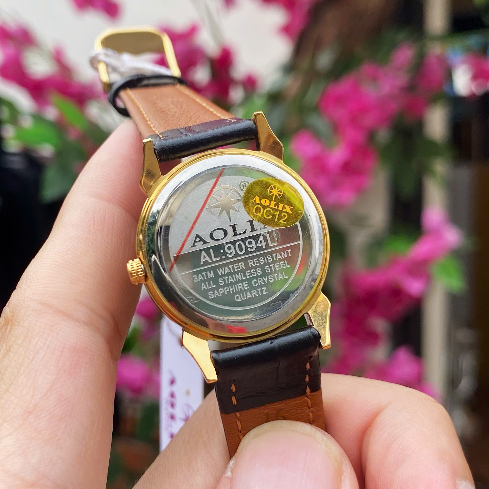 Aolix AL9094L - Thiết Kế Đẳng Cấp – Tôn Vinh Vẻ Đẹp Phái Nữ