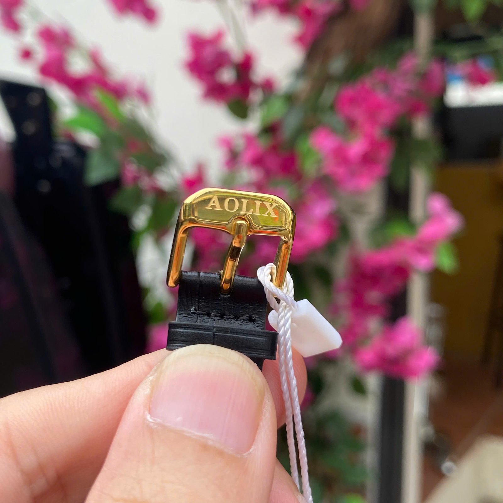 Aolix AL9094L - Thiết Kế Đẳng Cấp – Tôn Vinh Vẻ Đẹp Phái Nữ