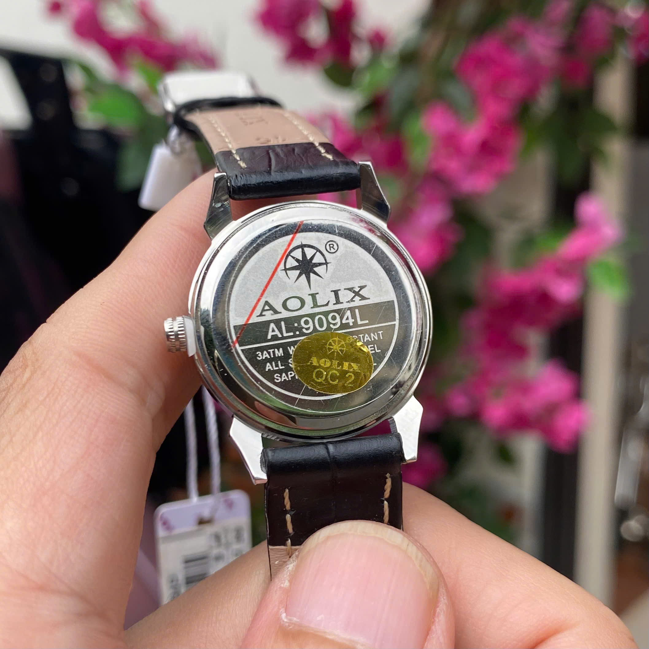 Aolix AL9094L - Thiết Kế Đẳng Cấp – Tôn Vinh Vẻ Đẹp Phái Nữ