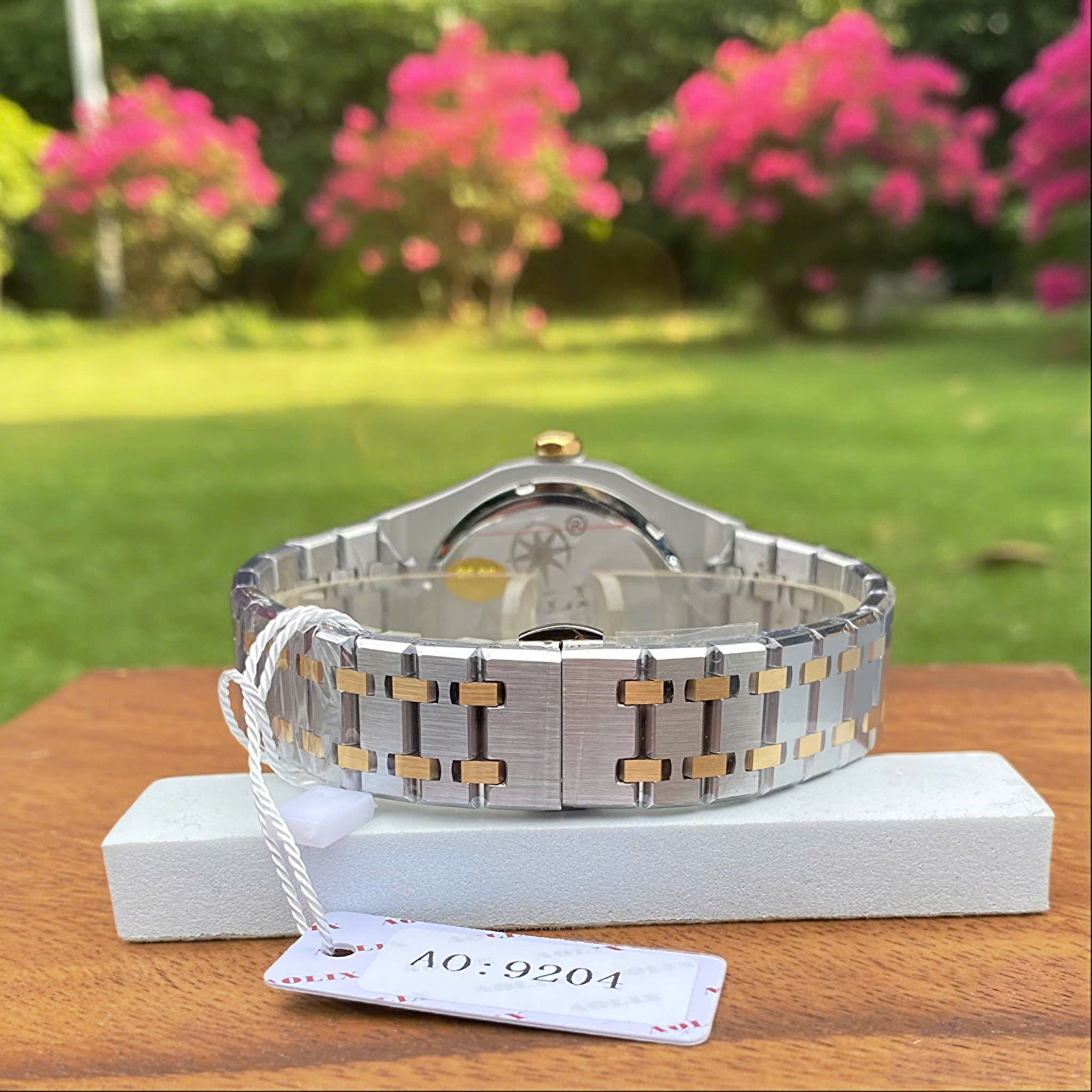 Đồng Hồ Nam Aolix AL9204G: Tiểu Audemars Piguet Của Giới Bình Dân