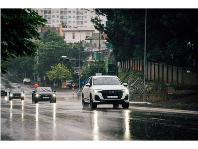 Audi Q7 2026: Giá Lăn Bánh Tháng 10/2026. Review Nhanh Đánh Giá Chi Tiết