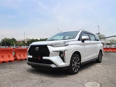 Toyota Avanza Premio CVT