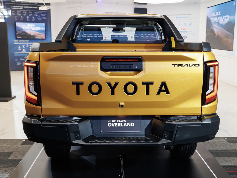 Toyota Hilux 2.8L 4x4 AT Adventure 2026