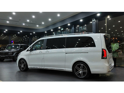 Mercedes-Benz V300 AMG