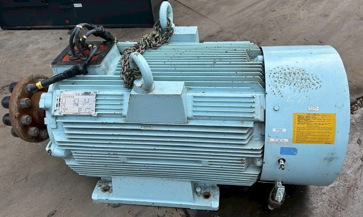 Motor Fuji Electric 250kW 6 cực chạy biến tần Nhật bãi