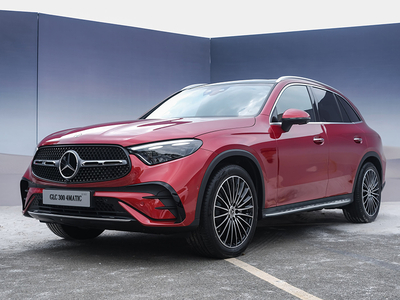 Mercedes-Benz GLC 300 4MATIC 2025