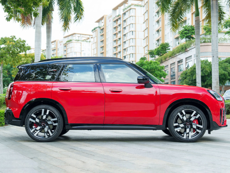 MINI JCW Countryman
