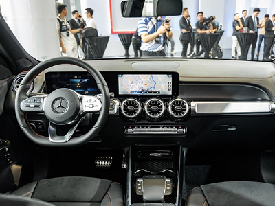 Mercedes-Benz EQB 250