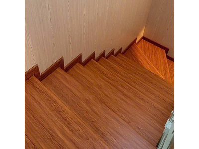 Bậc cấp cầu thang nhựa giả gỗ siêu bền BLO- STAIR PROTECT HNO