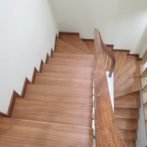 Bậc cầu thang nhựa giả gỗ HRM-STAIR-HN