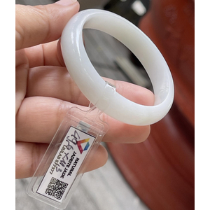 Vòng Ngọc Bạch Ngọc Thuần