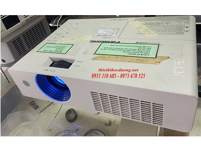 Bad habits that harm the projector